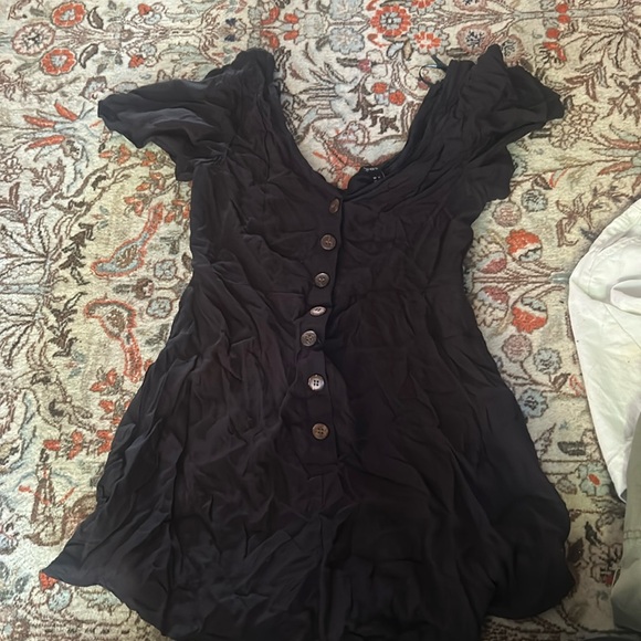 Black summer dress FOREVER 21 (price negotiable) - Picture 1 of 1